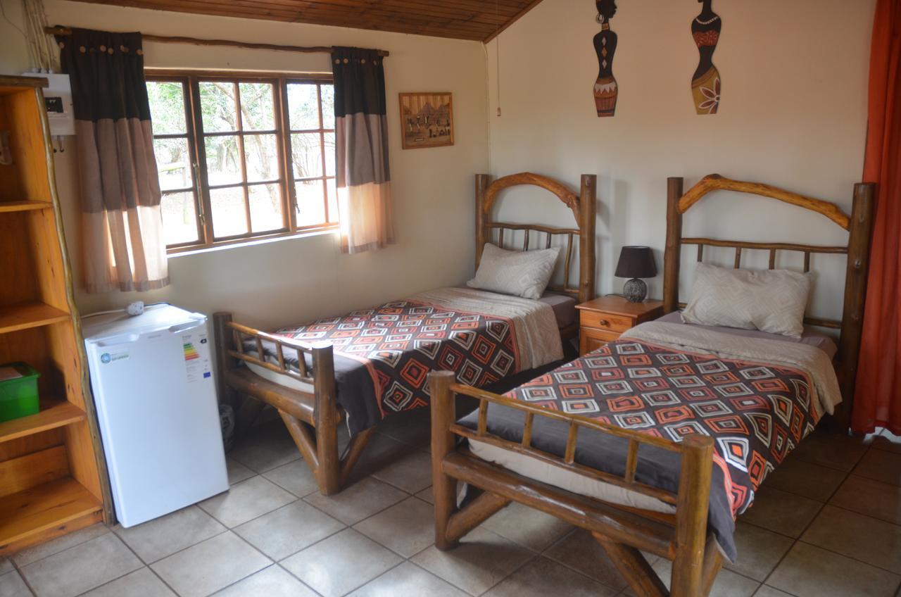 Bushbaby Lodge & Camping Hluhluwe Room photo