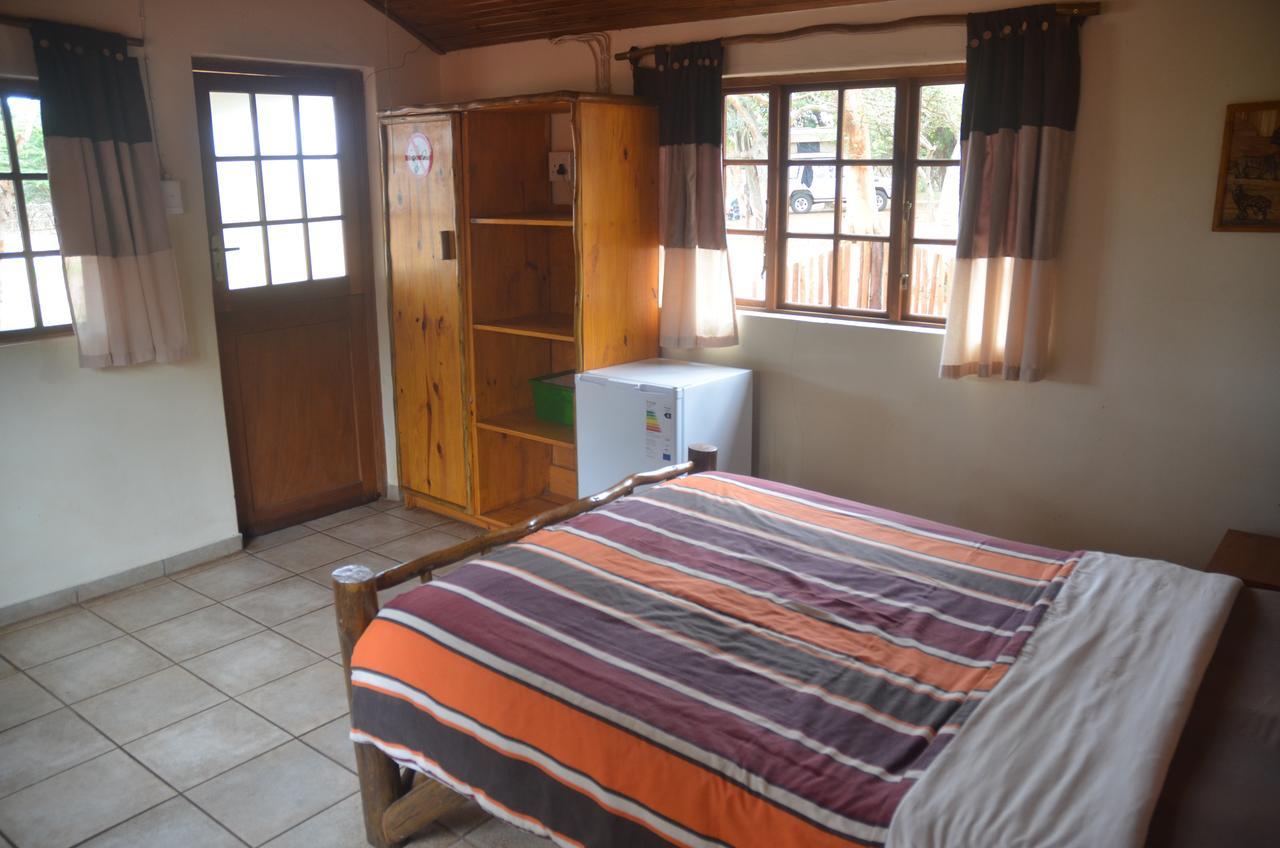 Bushbaby Lodge & Camping Hluhluwe Room photo
